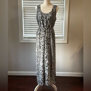 EUC, Chico, beautiful, women’s gray animal print chiffon maxi dress.